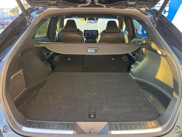 TOYOTA HARRIER HYBRID 2021