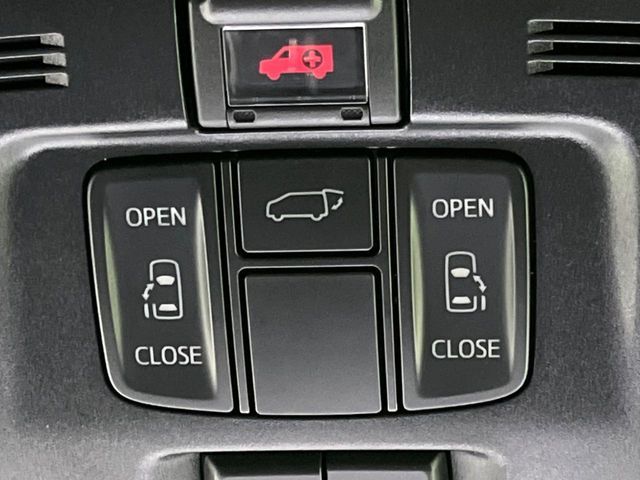 TOYOTA VELLFIRE 4WD 2019