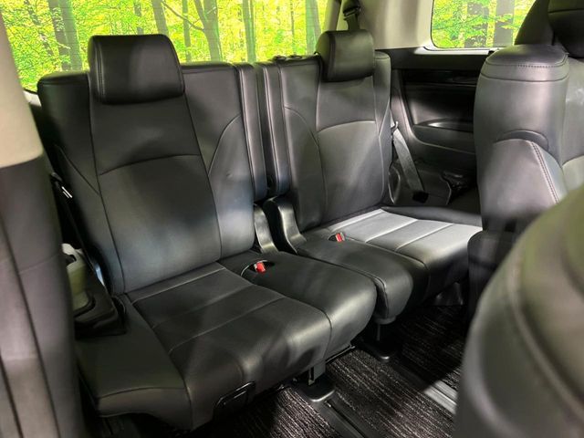 TOYOTA VELLFIRE 4WD 2019