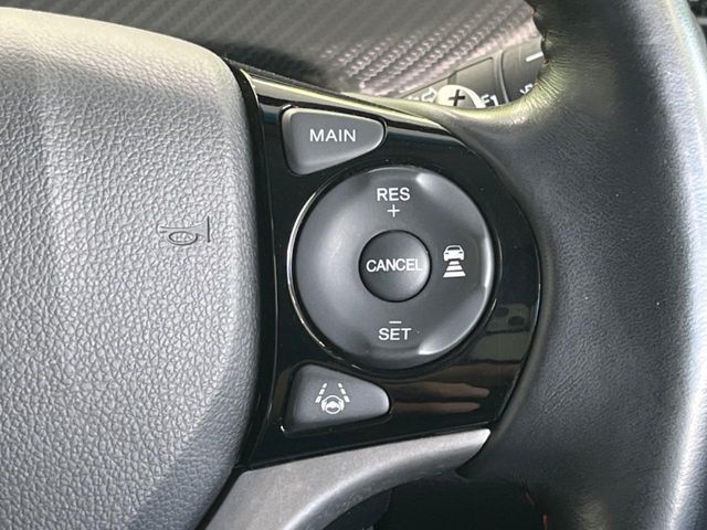 HONDA JADE HYBRID 2018