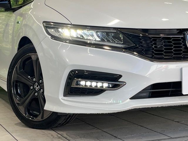 HONDA JADE HYBRID 2018