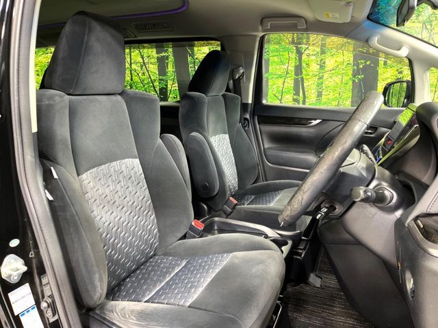 TOYOTA VELLFIRE 4WD 2015