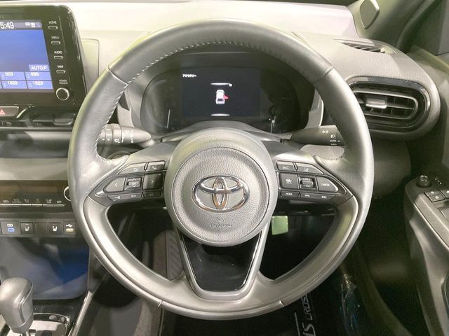 TOYOTA YARIS CROSS HYBRID 2023