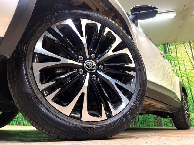 TOYOTA YARIS CROSS 2025