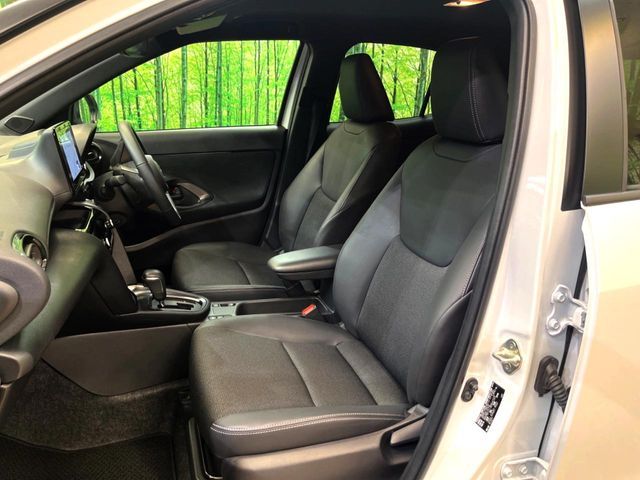 TOYOTA YARIS CROSS 2025