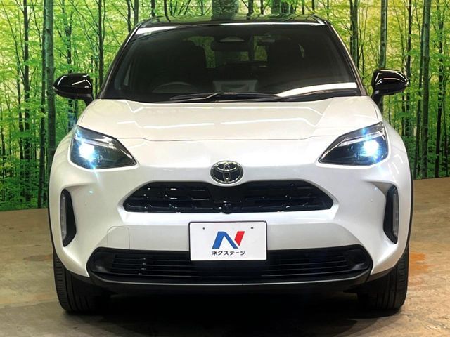 TOYOTA YARIS CROSS 2025
