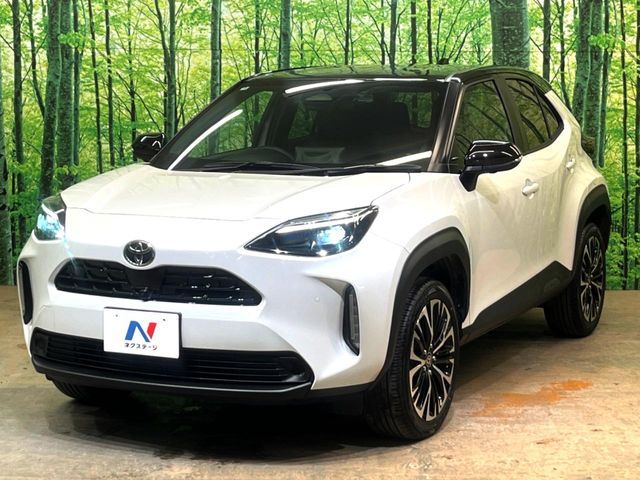 TOYOTA YARIS CROSS 2025