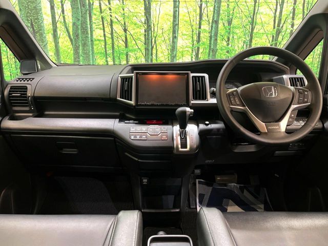 HONDA STEPWAGON SPADA 2014