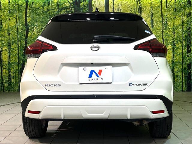 NISSAN KICKS 2021