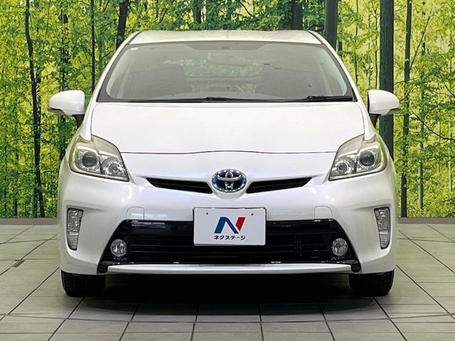 TOYOTA PRIUS 2013