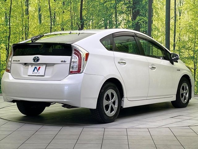 TOYOTA PRIUS 2013