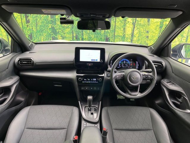 TOYOTA YARIS CROSS 2025