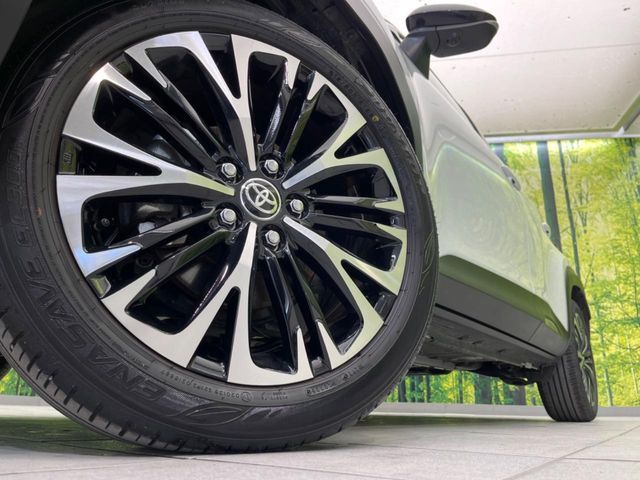 TOYOTA YARIS CROSS 2025