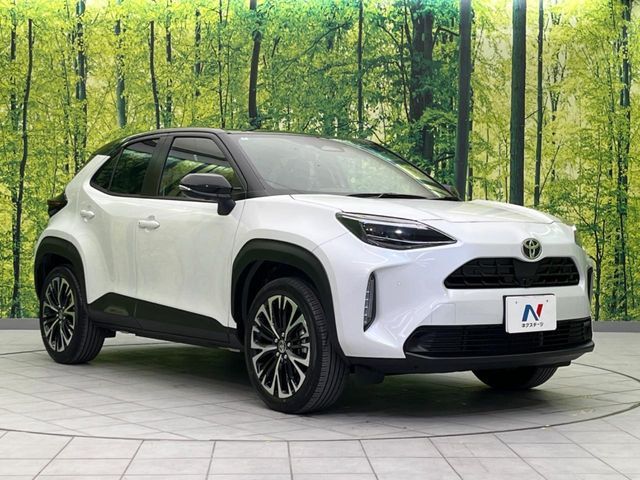 TOYOTA YARIS CROSS 2025