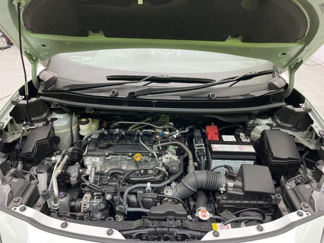 TOYOTA YARIS CROSS 2025