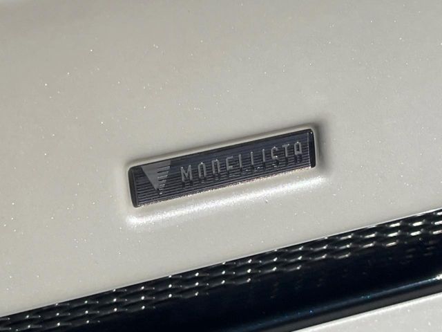 TOYOTA LANDCRUISER PRADO 2023