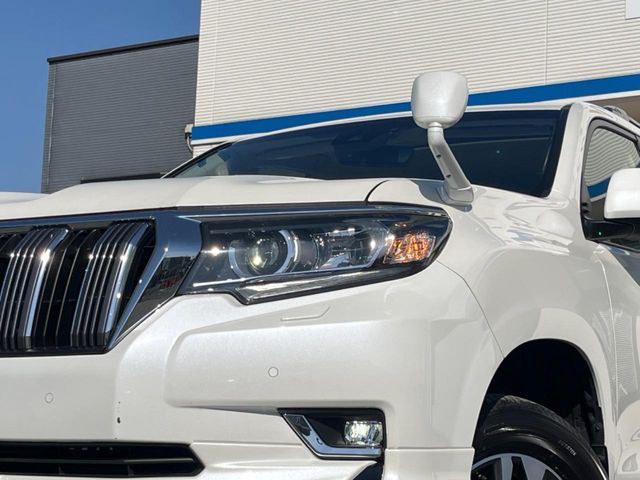 TOYOTA LANDCRUISER PRADO 2023