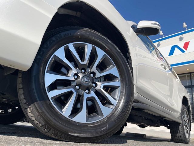 TOYOTA LANDCRUISER PRADO 2023