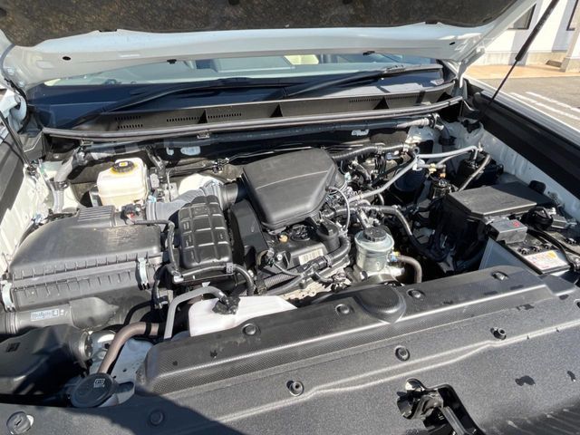 TOYOTA LANDCRUISER PRADO 2023