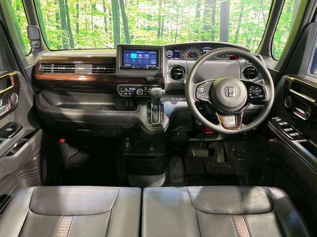 HONDA N BOX CUSTOM 4WD 2021