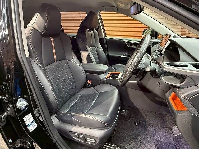 TOYOTA RAV4 4WD 2019