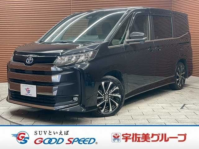 TOYOTA NOAH HYBRID 2022