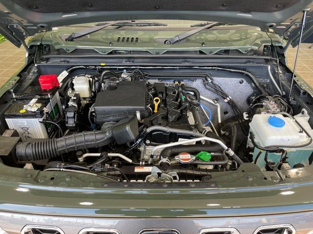 SUZUKI JIMNY NOMADE 2025