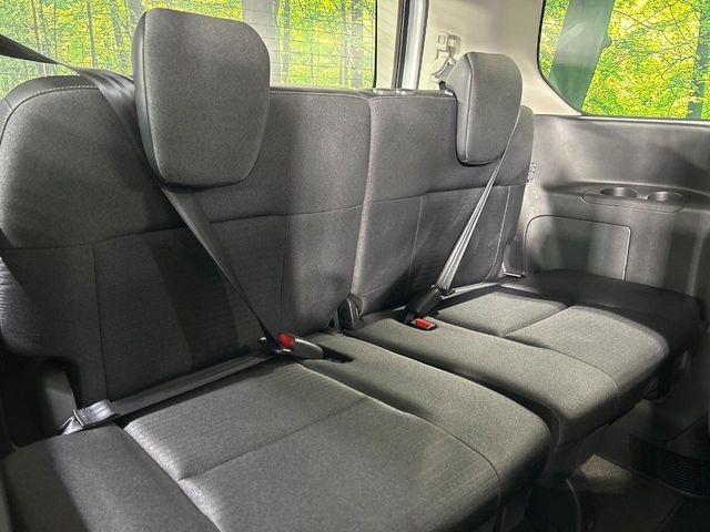 NISSAN SERENA  WG 4WD 2023