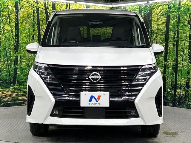 NISSAN SERENA  WG 4WD 2023