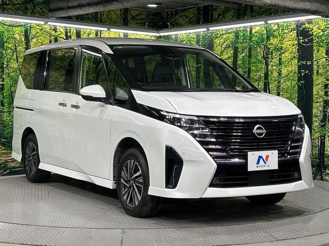 NISSAN SERENA  WG 4WD 2023