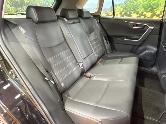 TOYOTA RAV4 4WD 2023