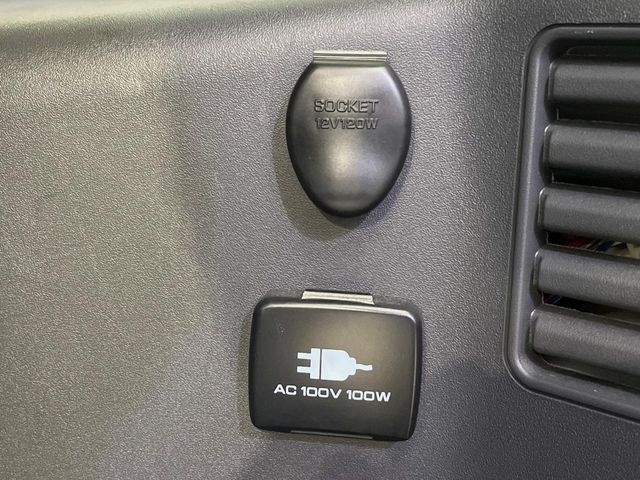 MITSUBISHI PAJERO wagon 2012