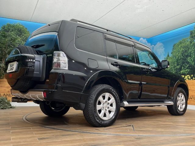MITSUBISHI PAJERO wagon 2012