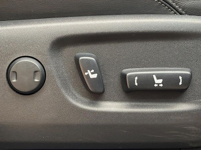 TOYOTA LANDCRUISER PRADO 2019