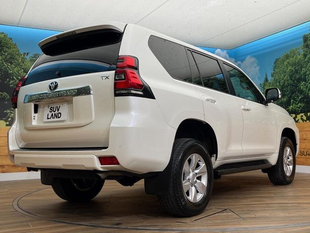 TOYOTA LANDCRUISER PRADO 2019