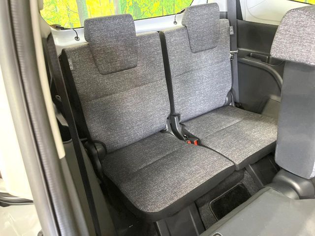 TOYOTA SIENTA HYBRID 2024