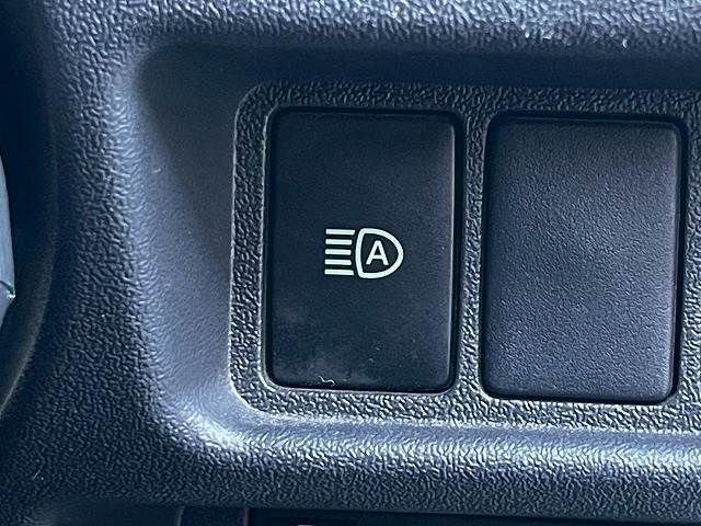 TOYOTA HIACE van 2WD 2021