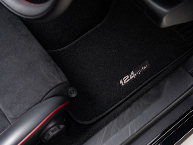 FIAT ABARTH 124 SPIDER 2017