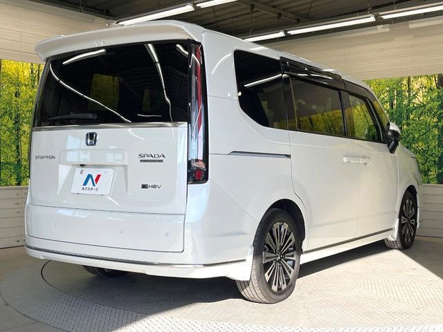 HONDA STEPWAGON e:HEV SPADA 2023
