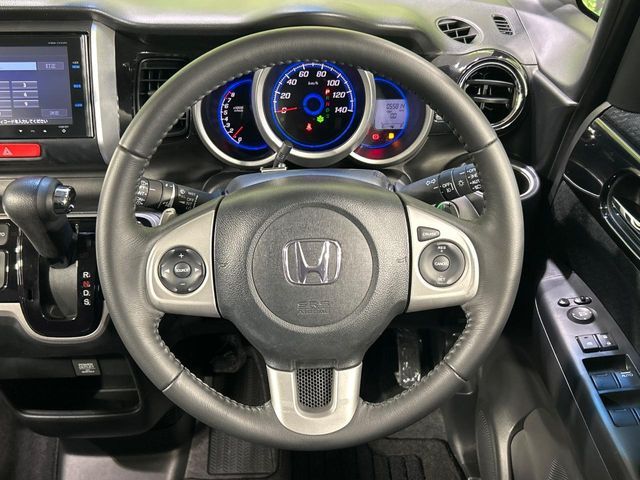 HONDA N BOX CUSTOM 2014