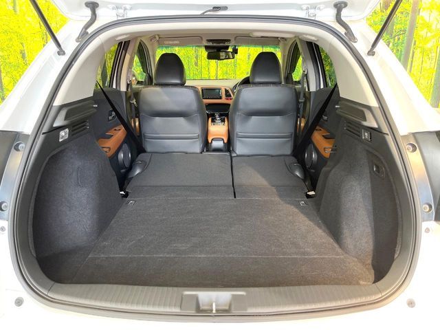 HONDA VEZEL HYBRID 2015