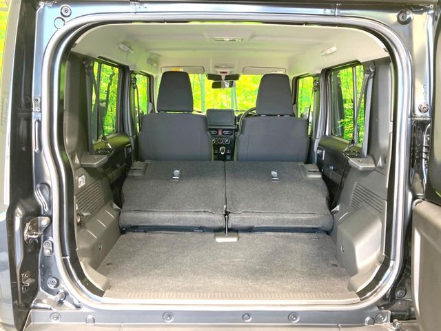 SUZUKI JIMNY NOMADE 2025