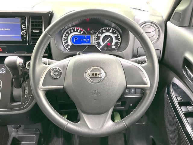 NISSAN DAYZ ROOX 2017