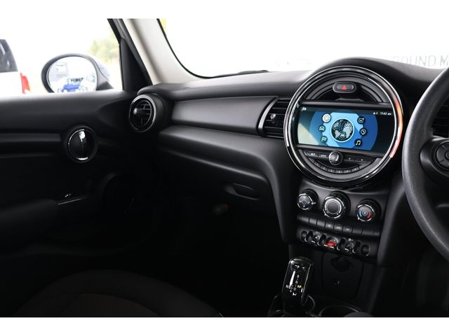 BMW MINI ONE 5DOOR 2019