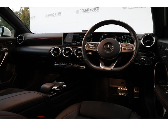 MERCEDES BENZ MERCEDES BENZ A class 2018