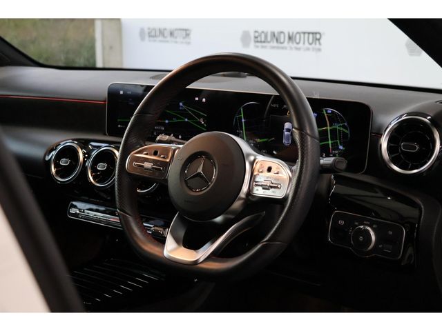 MERCEDES BENZ MERCEDES BENZ A class 2018