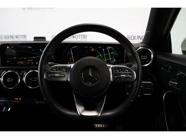 MERCEDES BENZ MERCEDES BENZ A class 2018