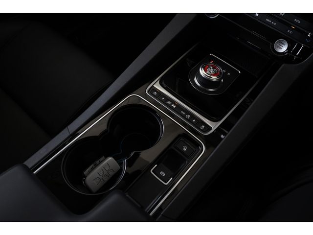 JAGUAR JAGUAR F-PACE 2017