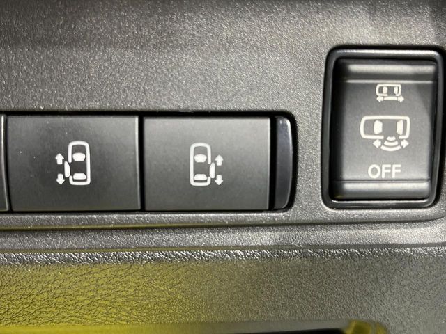 NISSAN SERENA  WG 2023