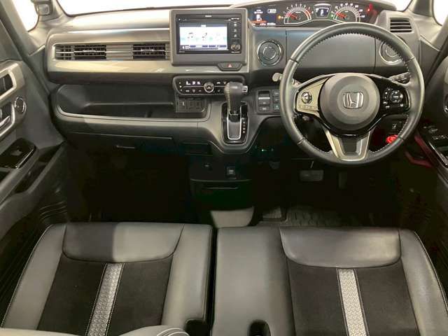 HONDA N BOX CUSTOM 2022